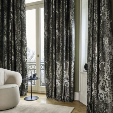 FANCY_LEO_ JA7159-091_BB FANCY_LEO_ JA7159-091_BB