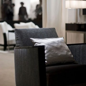 LIQUID 'MINI' upholstery, STAFFORD VELVET seat cushon & LUMINOSO pillow programmed for JNL Furniture, Belgium2_preview