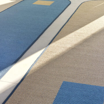 Now-carpets_Tangram_blue_detail