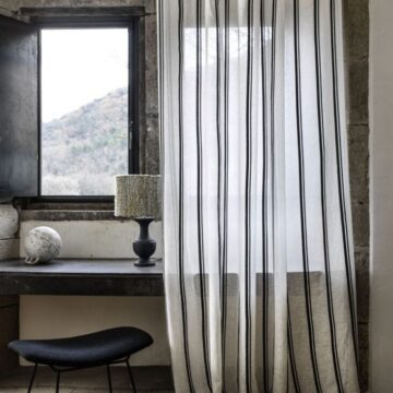 1024-1433 (14) 1024-1433 (14)